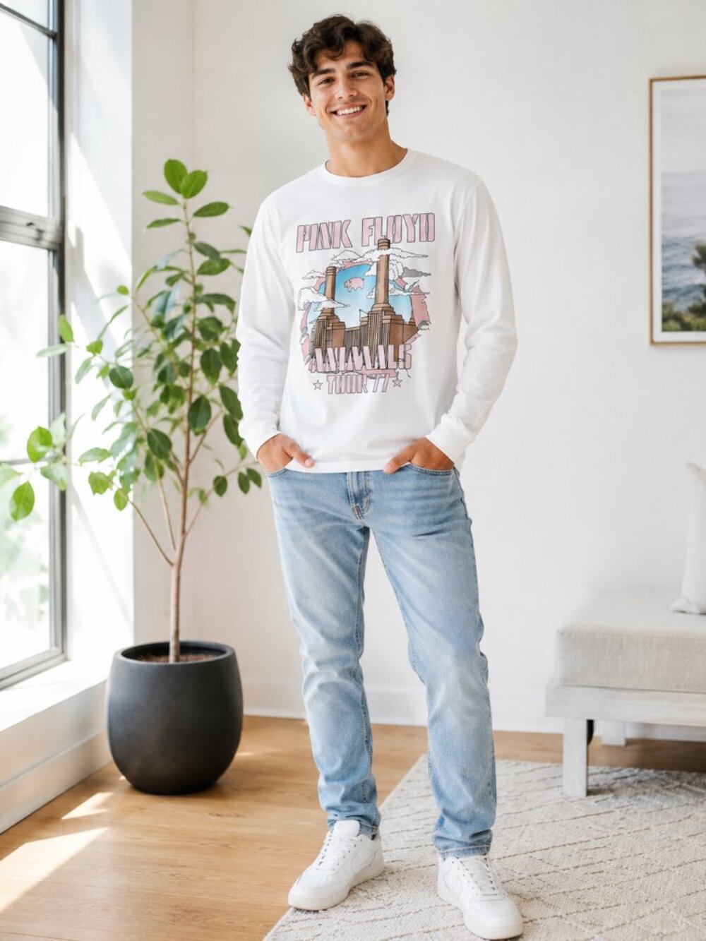 Cotton On Pink Floyd Animals Tour ‘77 Graphic Sweatshirt | Men’s Size S | Unisex